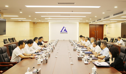 中铝集团与大连市举行工作会谈，共商产业合作新篇章